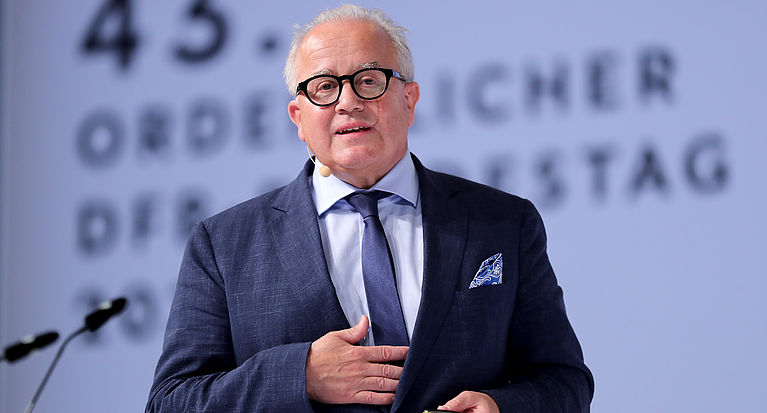 Keller ist neuer DFB-Präsident, Osnabrügge bleibt Schatzmeister