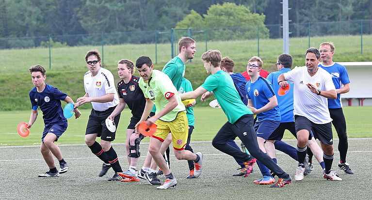 Neues aus dem Handicap-Fußball
