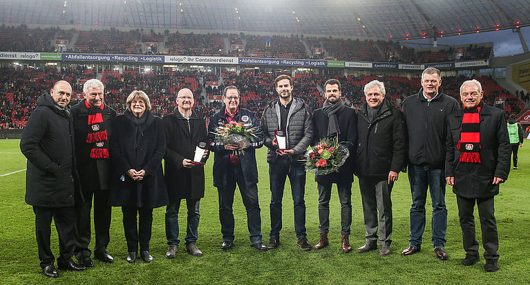 Bayer 04-Ehrenamtspreis: Spvg. Frechen ausgezeichnet
